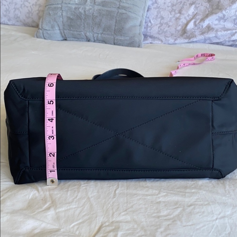 Mark Jacobs Tote Bag - Picture 3 of 14
